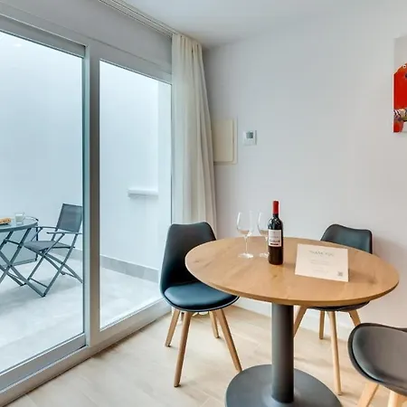 Apartment Huerto 22 Cozy Urban Paradise